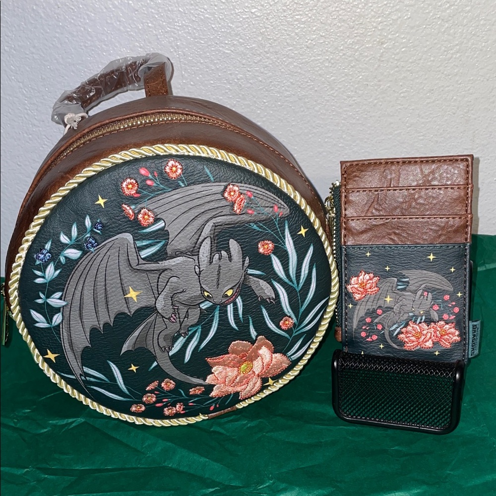 Exclusive Loungefly How to Train Your Dragon Toothless Floral Mini Backpack Set - Picture 1 of 10
